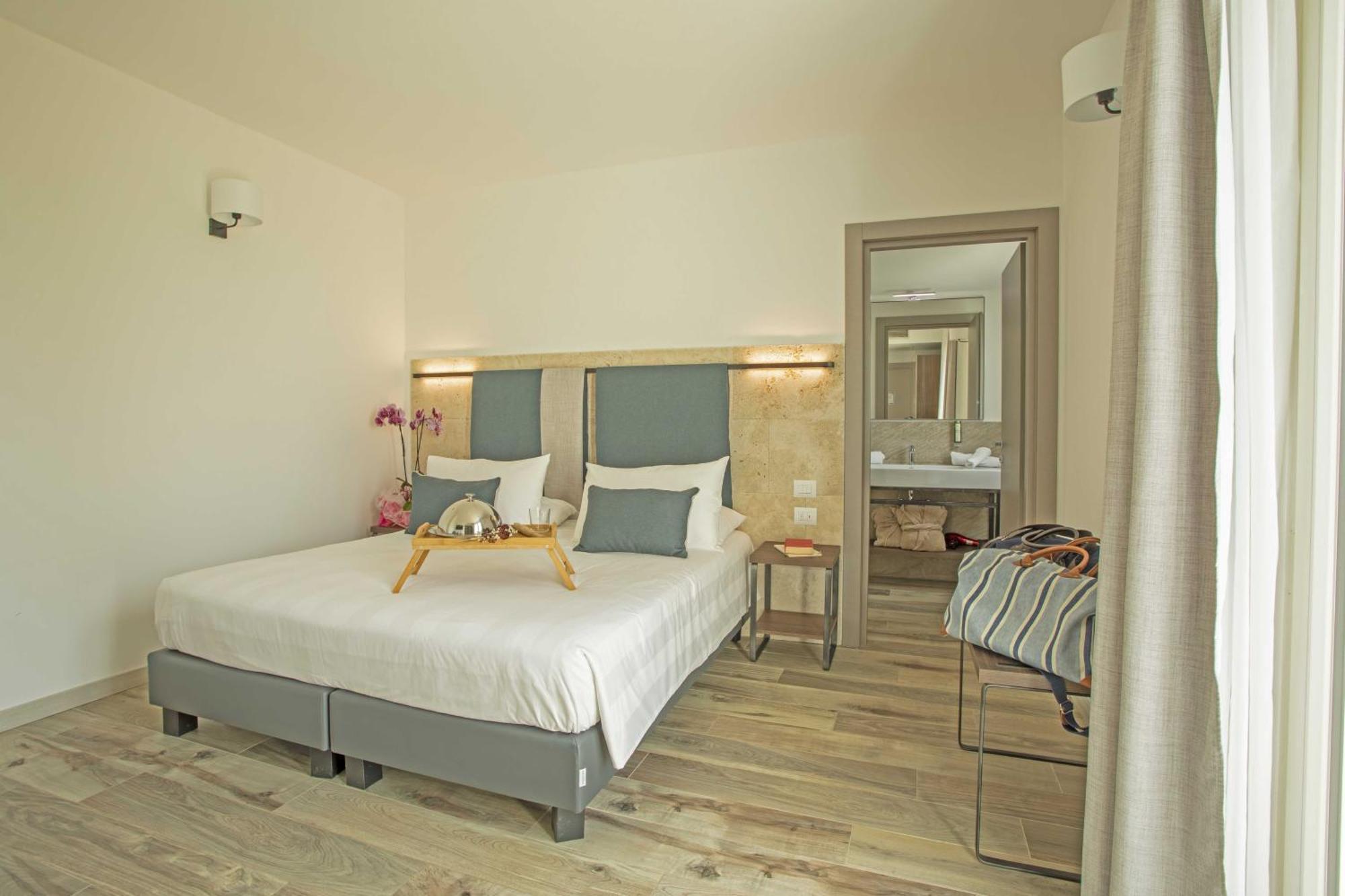 Riva Toscana Golf Resort & Spa Follonica Exteriör bild