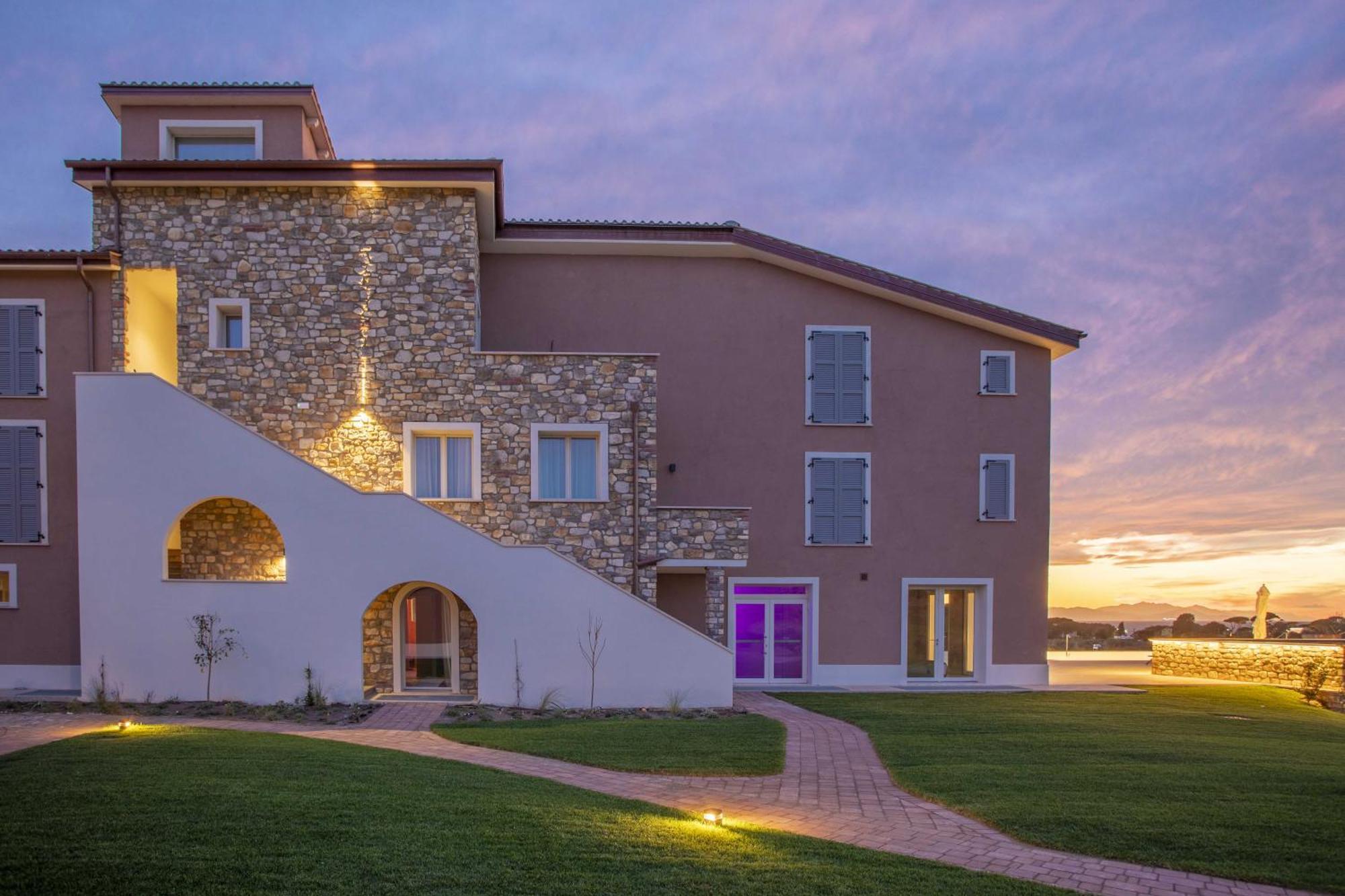 Riva Toscana Golf Resort & Spa Follonica Exteriör bild
